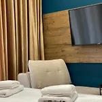 Premium アパート *